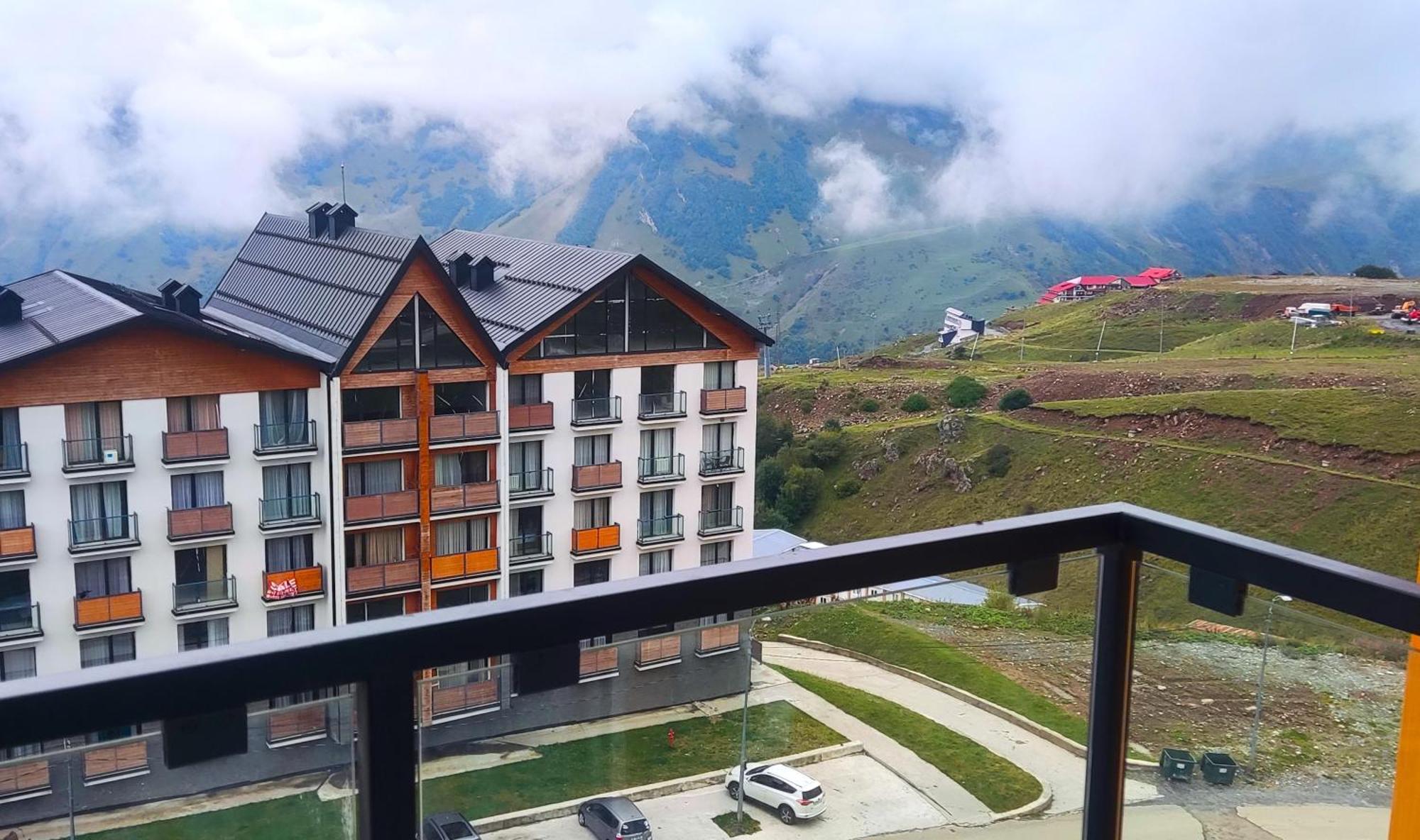 Aparthotel Four Seasons - New Gudauri Zewnętrze zdjęcie